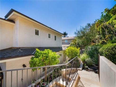 13 N Stonington   Road, Laguna Beach, CA