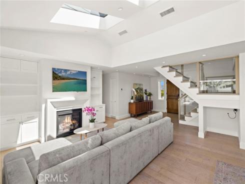 3203  Tyrol   Drive, Laguna Beach, CA