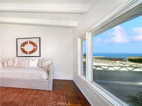 1665  Hillcrest Drive  , Laguna Beach, CA