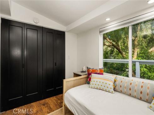 275 Woodland Drive, Laguna Beach, CA