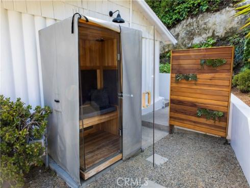 275 Woodland Drive, Laguna Beach, CA