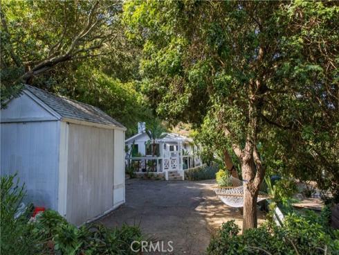 275 Woodland Drive, Laguna Beach, CA