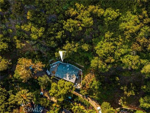 275 Woodland Drive, Laguna Beach, CA