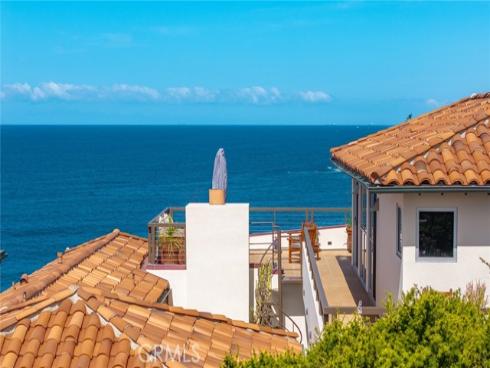 130  Mcknight  , Laguna Beach, CA