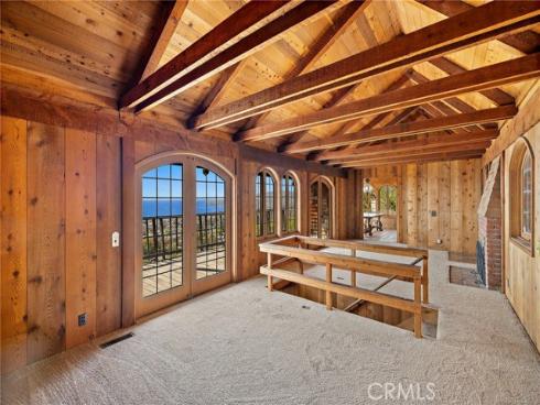 2147  Crestview   Drive, Laguna Beach, CA