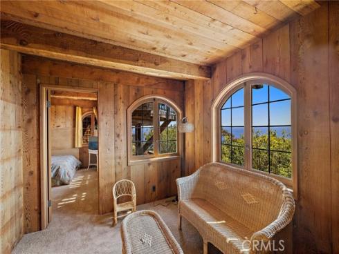 2147  Crestview   Drive, Laguna Beach, CA