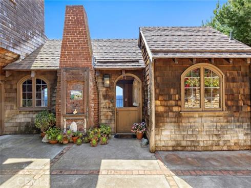 2147  Crestview   Drive, Laguna Beach, CA