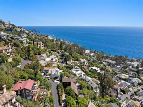 2147  Crestview   Drive, Laguna Beach, CA