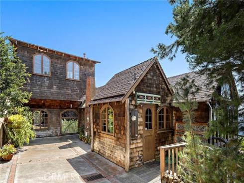 2147  Crestview   Drive, Laguna Beach, CA