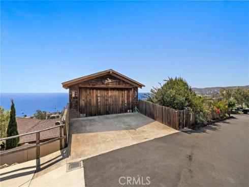 2147  Crestview   Drive, Laguna Beach, CA