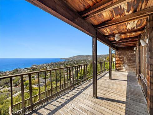 2147  Crestview   Drive, Laguna Beach, CA
