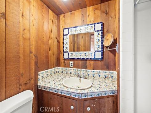 2147  Crestview   Drive, Laguna Beach, CA