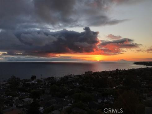 2147  Crestview   Drive, Laguna Beach, CA