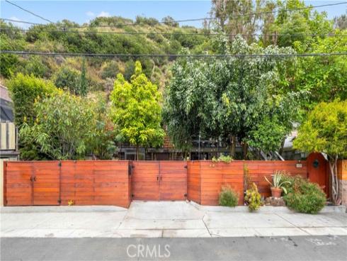 1553  Arroyo Drive  , Laguna Beach, CA