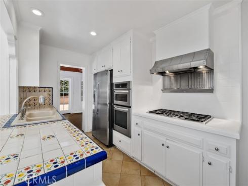 3191 Bonn , Laguna Beach, CA
