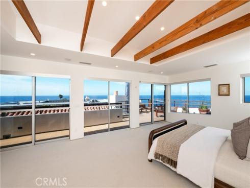 130 Mcknight , Laguna Beach, CA