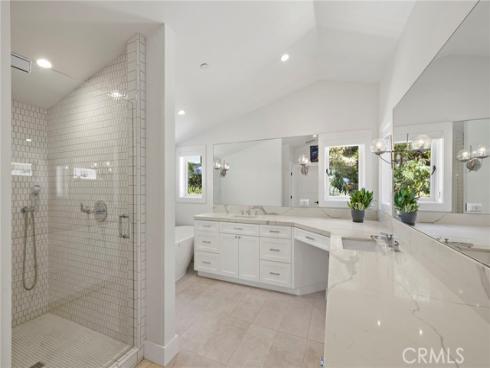 3203 Tyrol Drive, Laguna Beach, CA