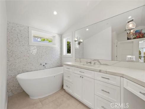 3203 Tyrol Drive, Laguna Beach, CA