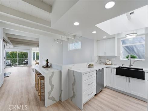 885  Tia Juana   St, Laguna Beach, CA