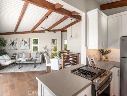 2810  Alexander  , Laguna Beach, CA