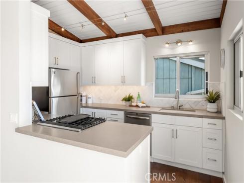 2810  Alexander  , Laguna Beach, CA