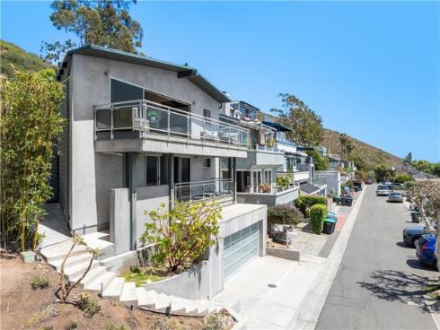 2810  Alexander  , Laguna Beach, CA