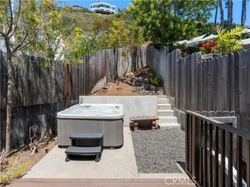 2810  Alexander  , Laguna Beach, CA