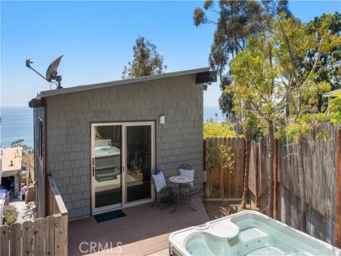2810  Alexander  , Laguna Beach, CA