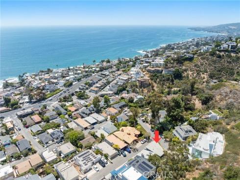 2810  Alexander  , Laguna Beach, CA