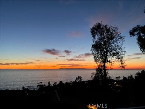 2810  Alexander  , Laguna Beach, CA