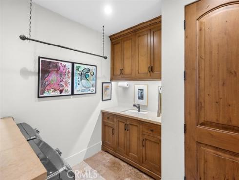 2100 Crestview Drive, Laguna Beach, CA