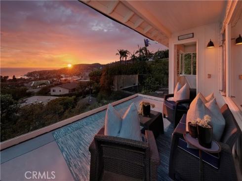 933  Coast View Drive  , Laguna Beach, CA