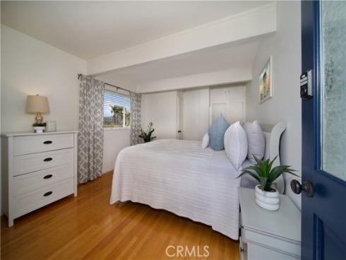 933  Coast View Drive  , Laguna Beach, CA