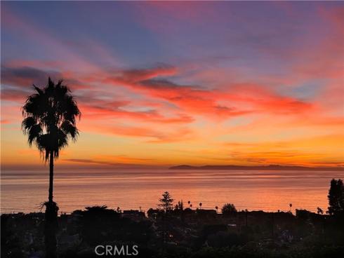 933  Coast View Drive  , Laguna Beach, CA