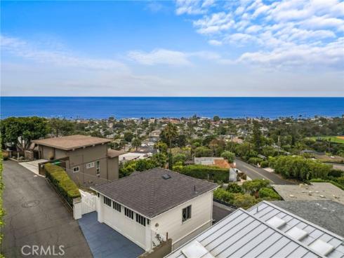 933  Coast View Drive  , Laguna Beach, CA