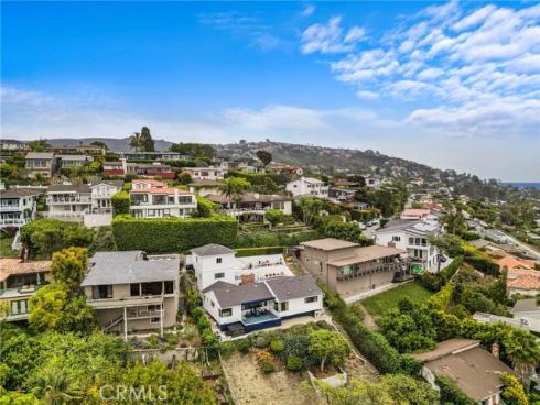 933  Coast View Drive  , Laguna Beach, CA