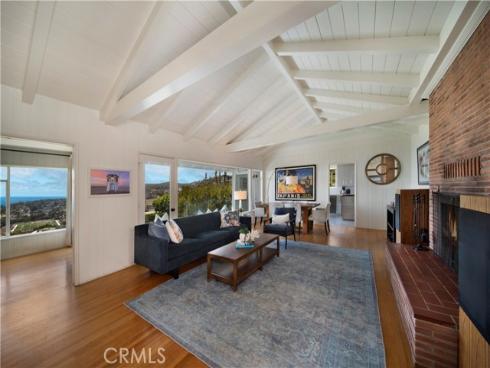 933  Coast View Drive  , Laguna Beach, CA