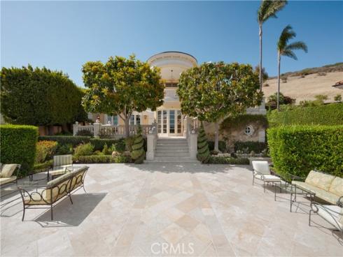 145 Irvine Cove Court, Laguna Beach, CA