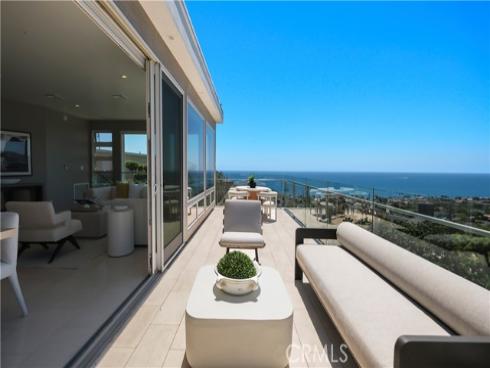 964 Van Dyke , Laguna Beach, CA
