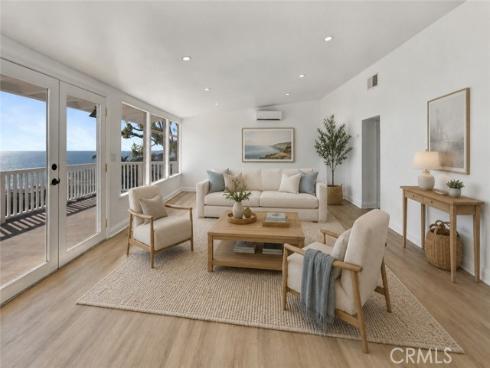 32122 Coast Hwy , Laguna Beach, CA