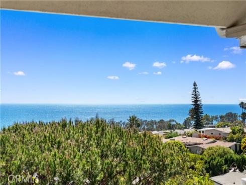 21662 Ocean Vista D Drive, Laguna Beach, CA