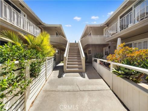 21662 Ocean Vista D Drive, Laguna Beach, CA