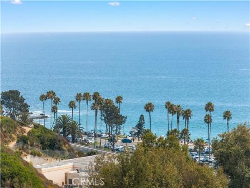 21662 Ocean Vista D Drive, Laguna Beach, CA