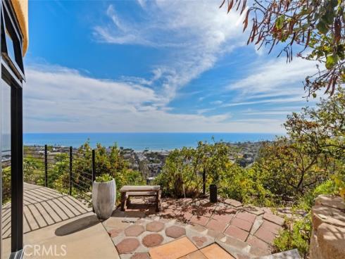 664  Mystic View  , Laguna Beach, CA