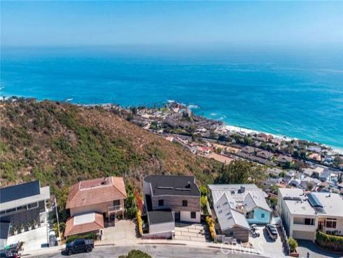 627 Nyes , Laguna Beach, CA