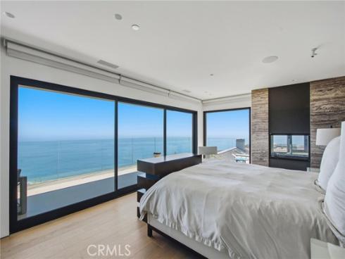 627 Nyes , Laguna Beach, CA