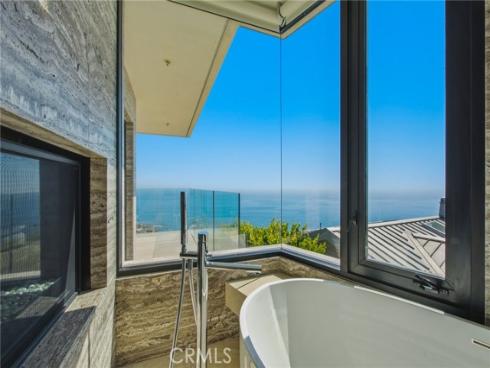 627 Nyes , Laguna Beach, CA
