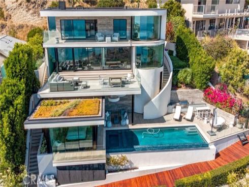 627 Nyes , Laguna Beach, CA