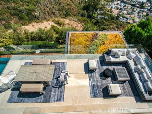 627 Nyes , Laguna Beach, CA