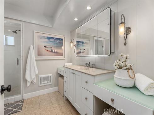 340  Moss  , Laguna Beach, CA